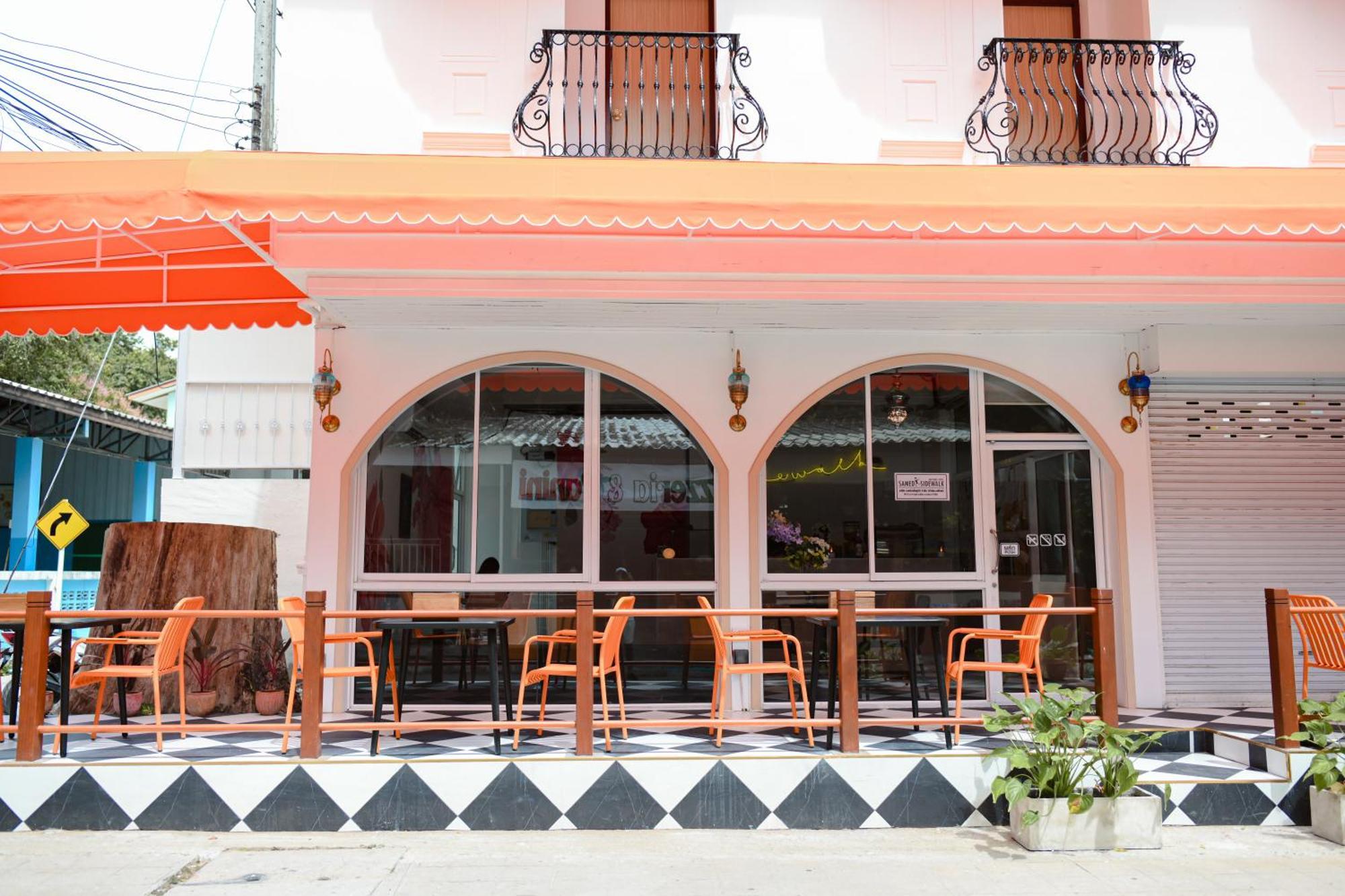 Sidewalk Boutique Hotel Koh Samet Exteriör bild