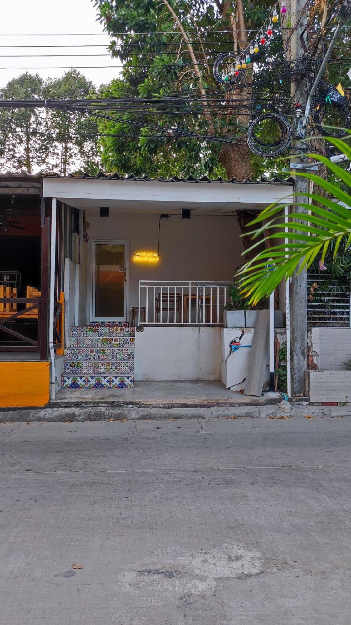Sidewalk Boutique Hotel Koh Samet Exteriör bild